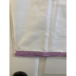 Set Of 2 White With Purple Hand Crochet Trim Standard Pillow Cases